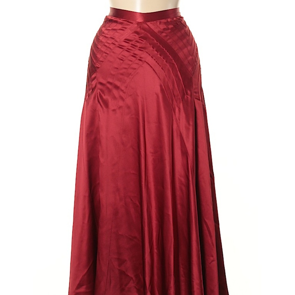 DKNY Silk Maxi silhouette burgundy skirt
